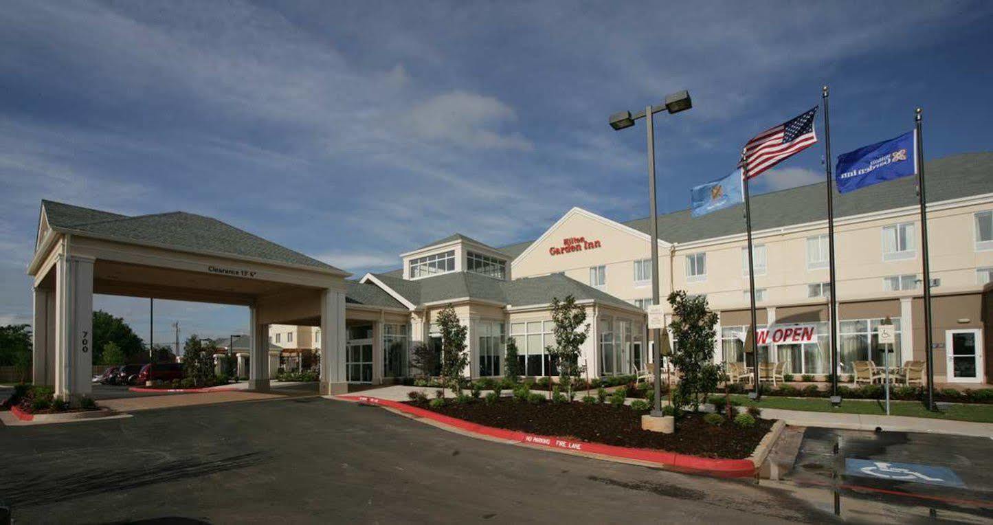 Hilton Garden Inn Norman Exterior photo